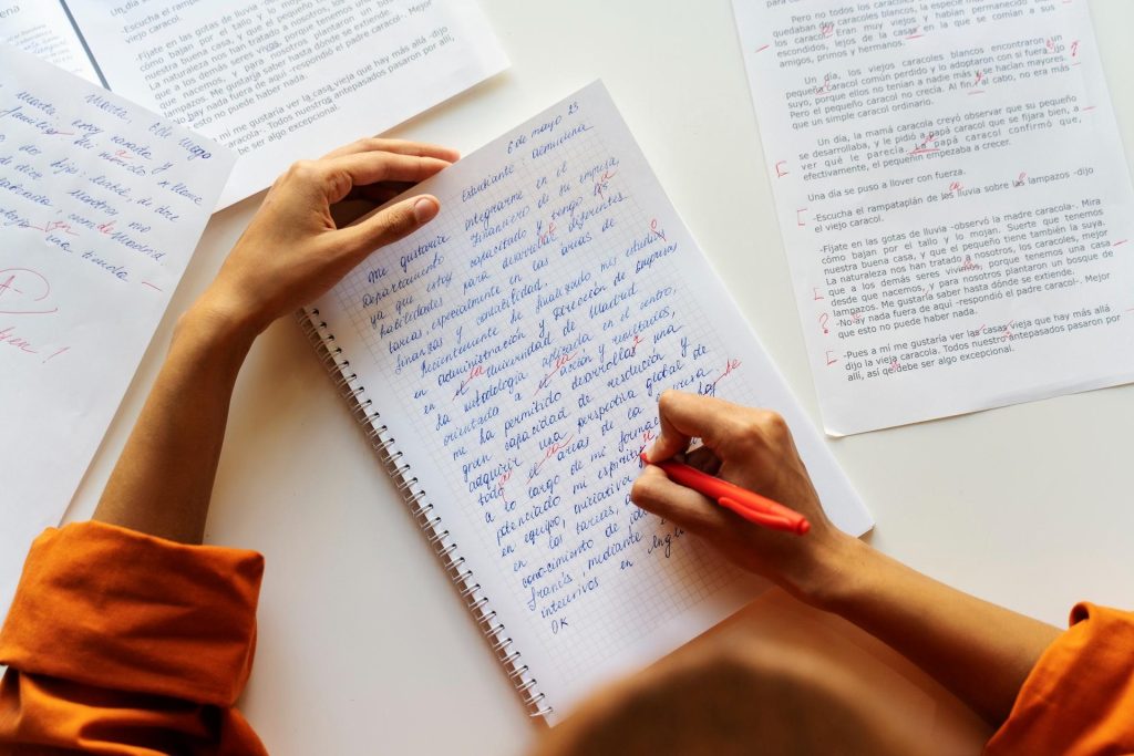 Finish Your Essays, Savor the Turkey: How to Study Productively During Thanksgiving Break